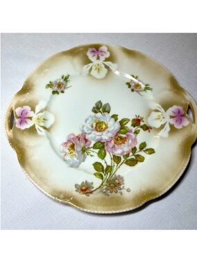 Schumann Arzberg Bavaria porcelain plate featuring  "Wild Rose" pattern. Antique